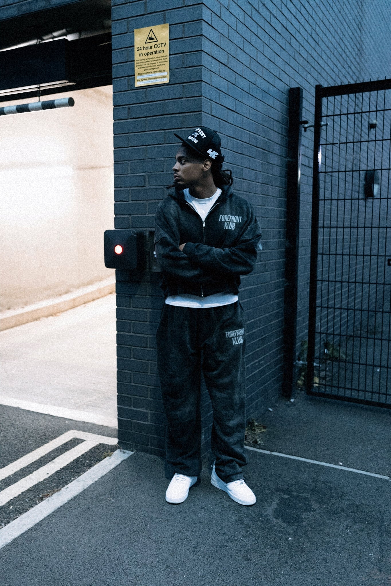 4FK WASHED GREY JOGGA