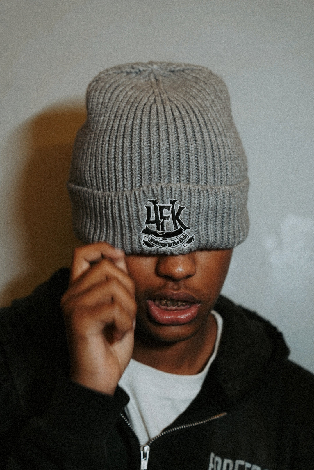 4FK GREY BEANIE
