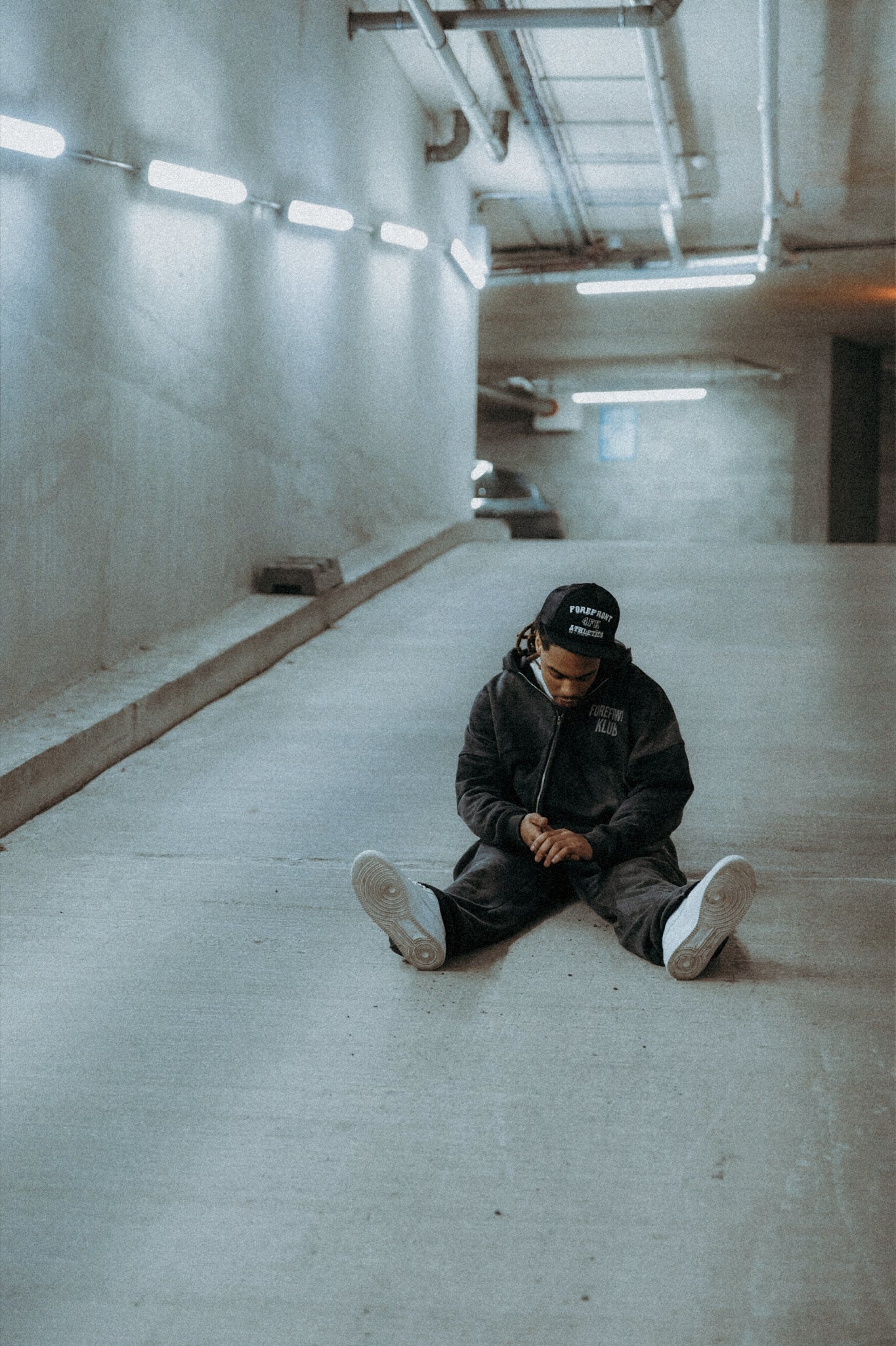 4FK WASHED GREY JOGGA